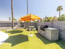 Outdoor BBQ and grilling area at Hampton on 27th, Phoenix AZ